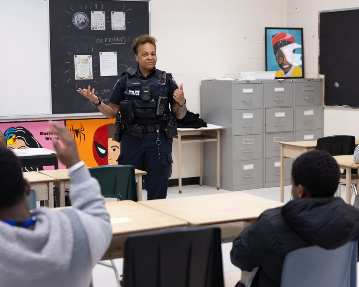 carousel-2-building-bridges-image-4